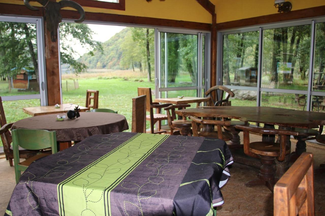 Villa Parc animalier du Hérisson à Doucier Extérieur photo