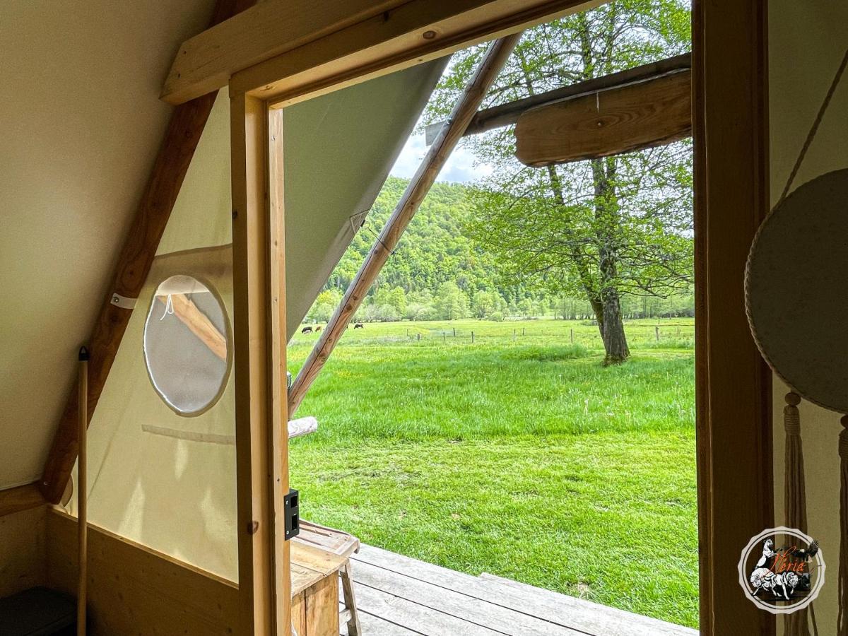 Villa Parc animalier du Hérisson à Doucier Extérieur photo
